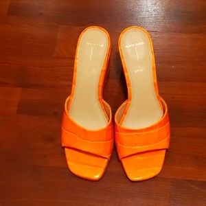 Orange 🍊   "Paloma" * Croc Printed Leather * Black Suede Studio Wedges * Size 6